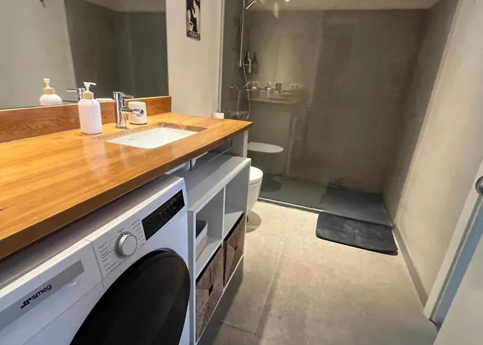 Appartement Precioso Y Tranquilo Zona Alta Diagonal Barcelona