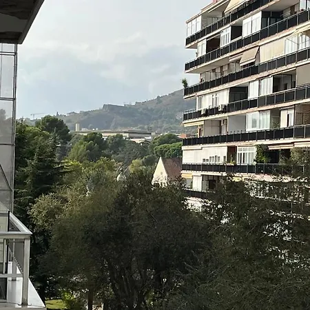 Apartamento Precioso Y Tranquilo Zona Alta Diagonal Barcelona